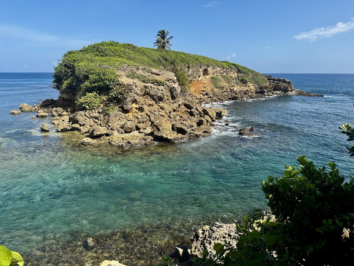 Cerro Gordo East Cove in Vega Alta, Puerto Rico - scenic beach view
