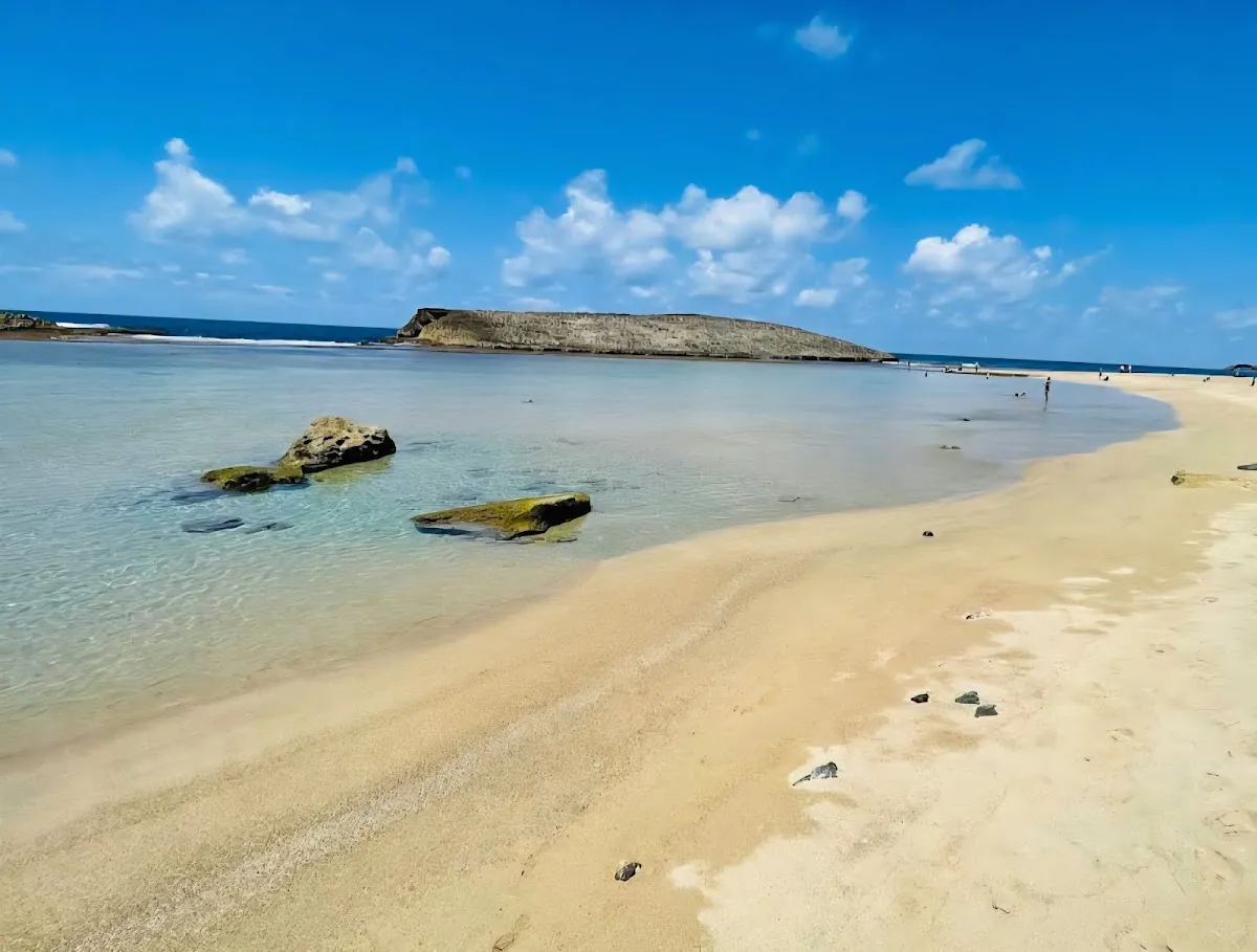 La Cueva del Indio Cove (Isabela side)