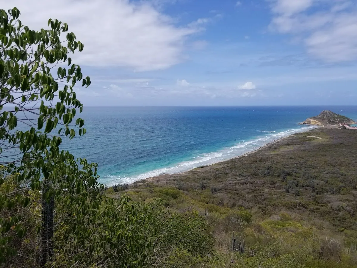 Playa Pelícano (Caja de Muertos)