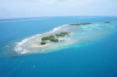 Cayo Caracoles Sandbar beach in Lajas