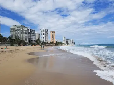 Isla Verde – Alambique beach in Carolina