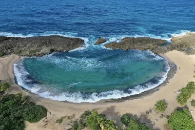 Los Tubos (Manatí) in Manati, Puerto Rico - with surfing waves