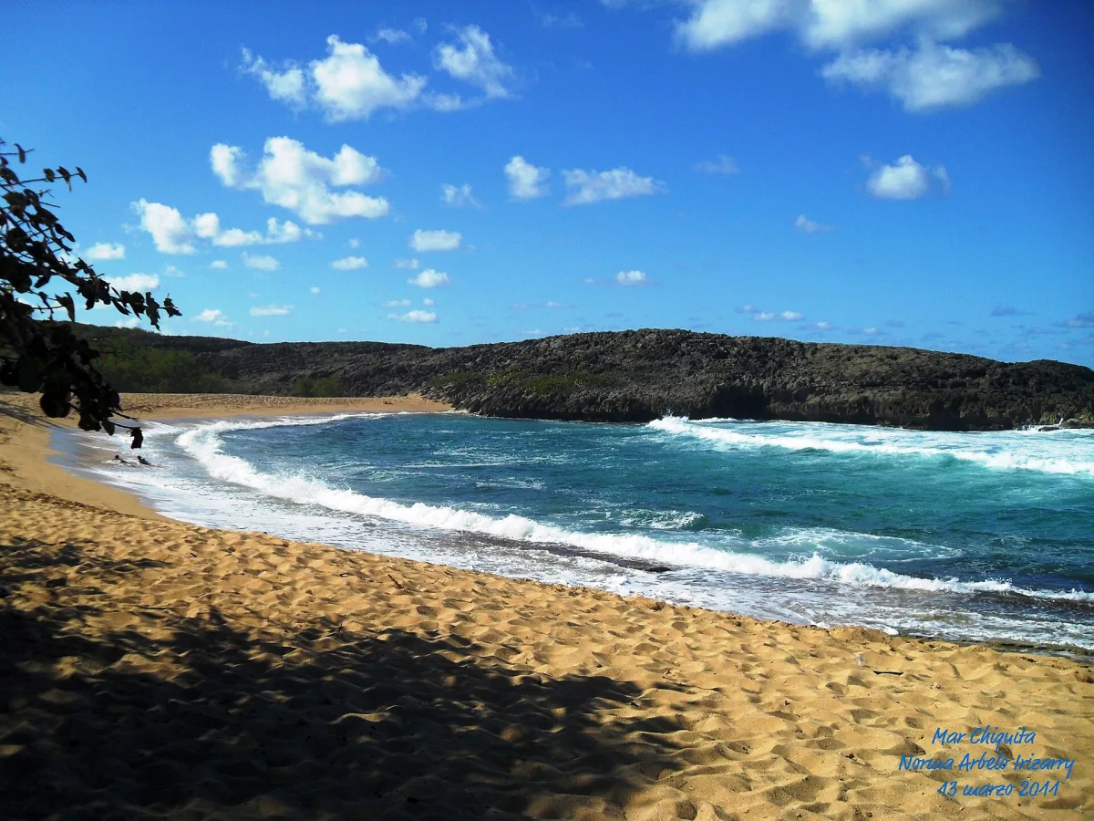 Playa Mar Chiquita - Manati, Puerto Rico - panoramio