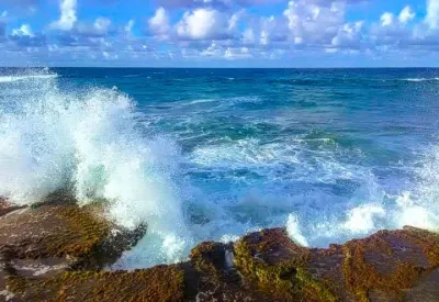 Playa De Salinas