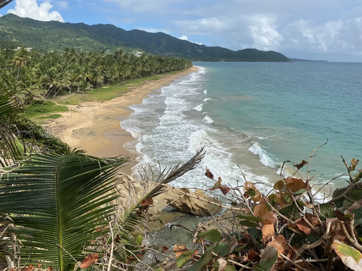Playa Punta Tuna (Lighthouse) in Maunabo, Puerto Rico - scenic beach view